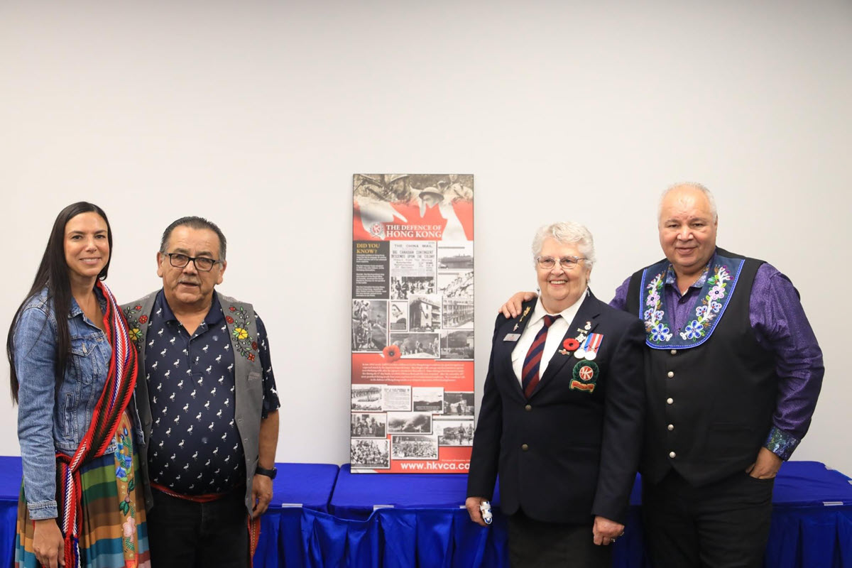 Julie Carver, Minister Jack Park, Carol Hadley and President David Chartrand